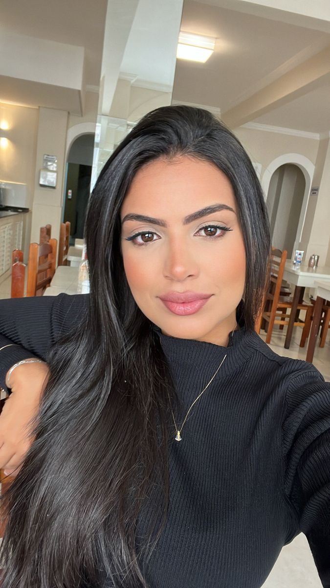 Isabel R- Valencia -España